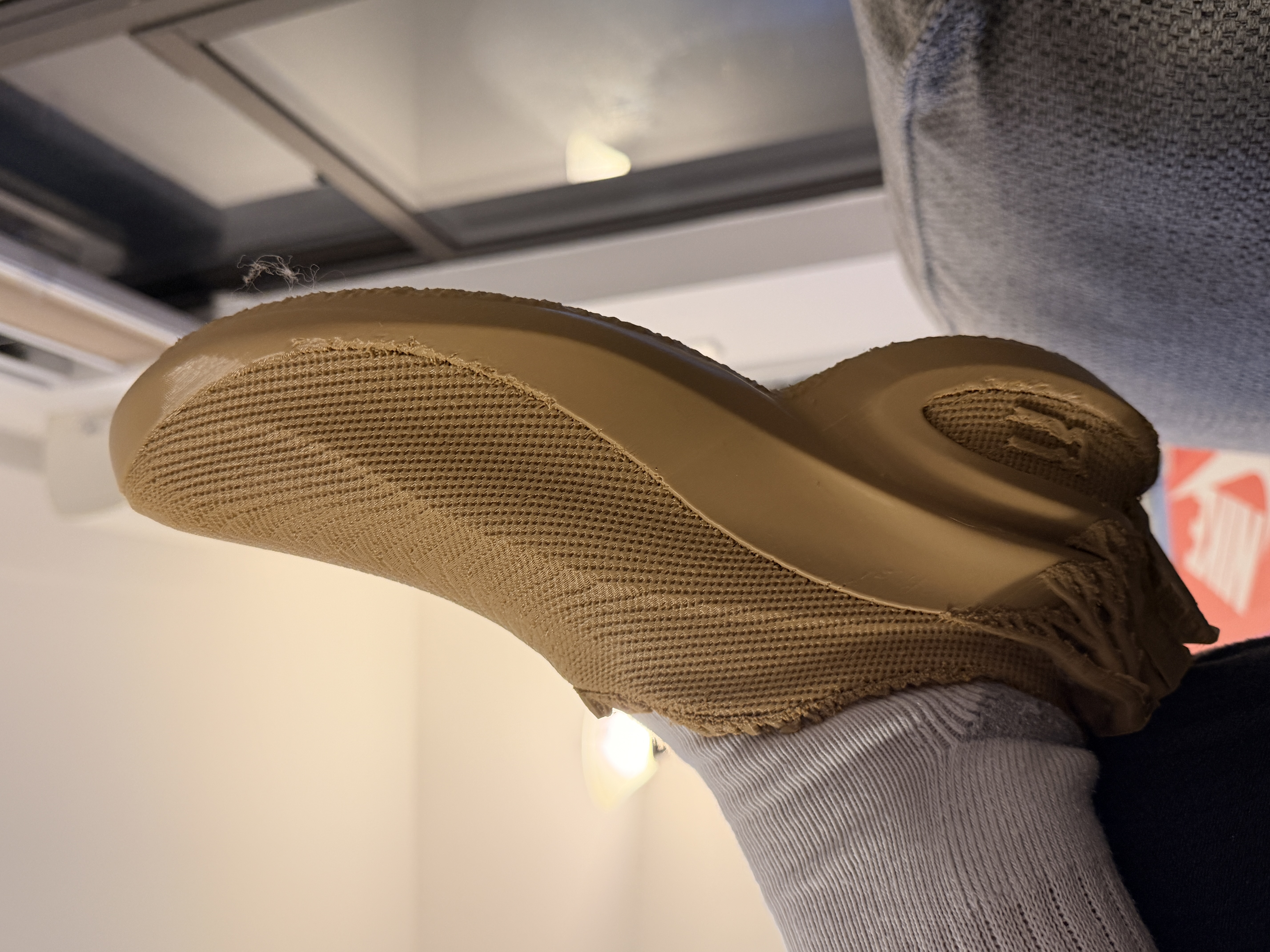 Formism Arc Package Sneaker print